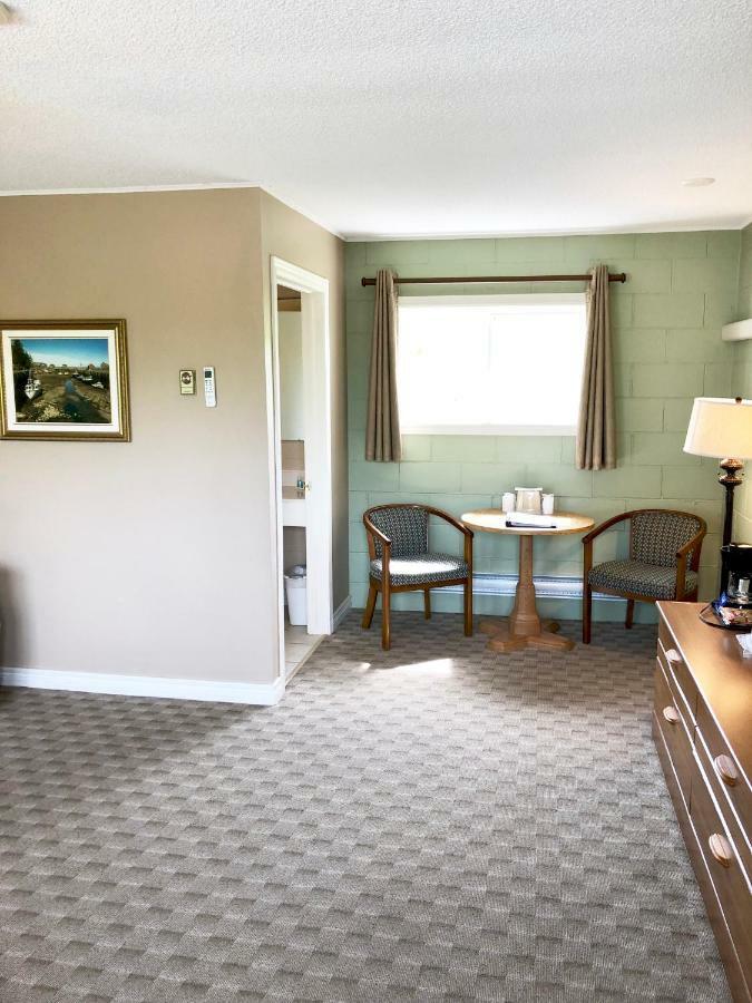 Grand pré Evangeline Inn & Motel المظهر الخارجي الصورة